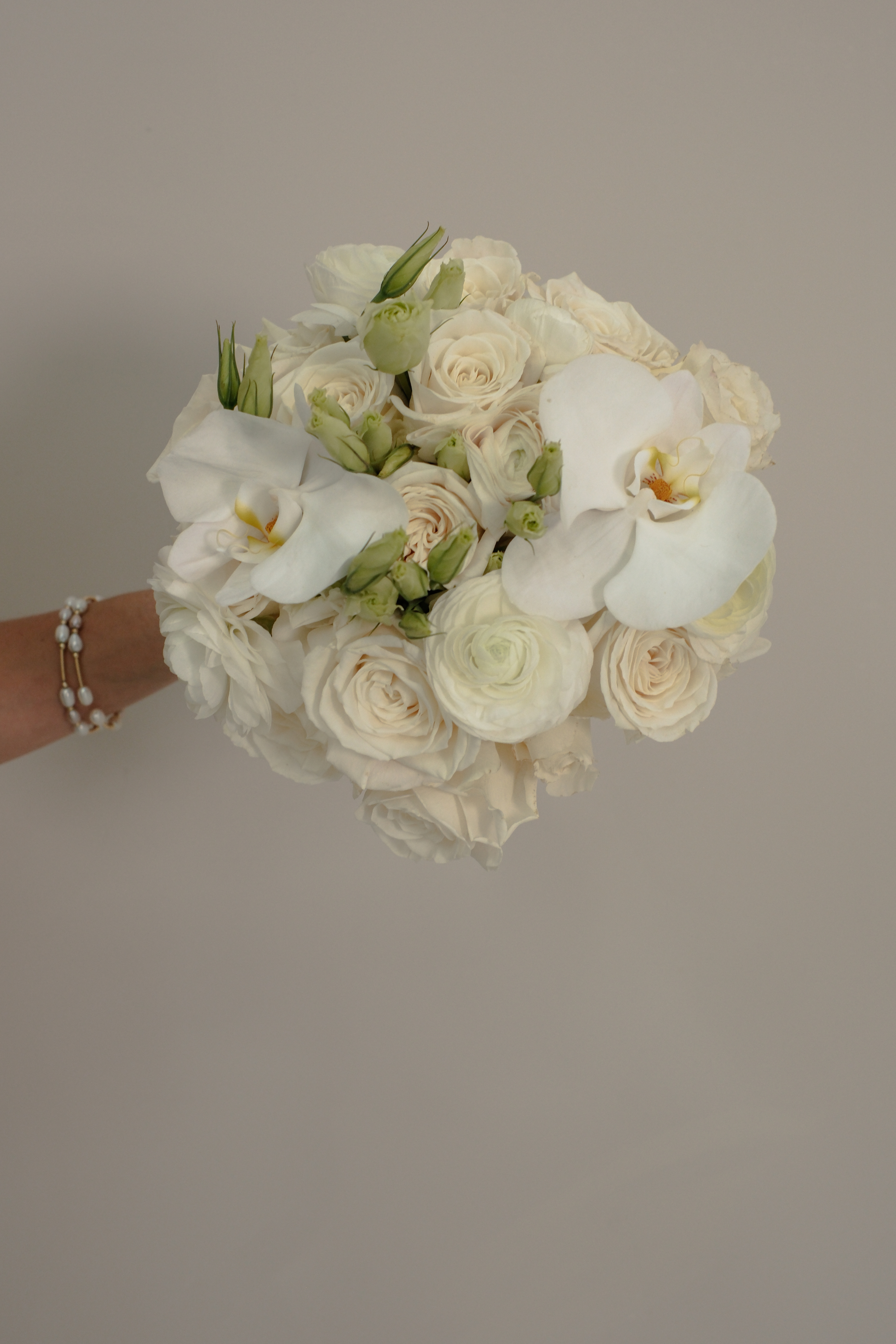 Roses & Round Bouquets